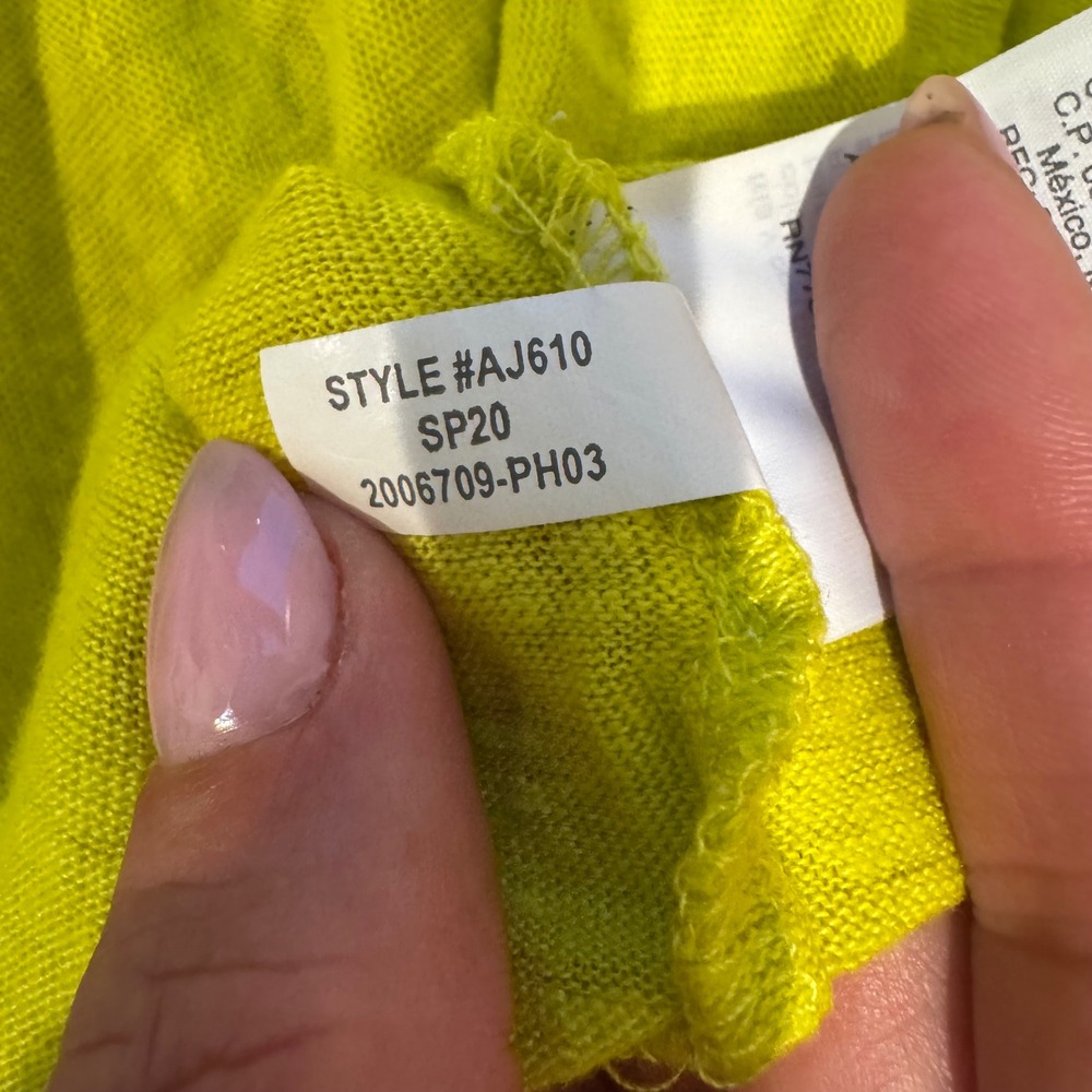 J.Crew Chartreuse Linen Long Sleeve Pocket Tee | Size M - Picture 10 of 10